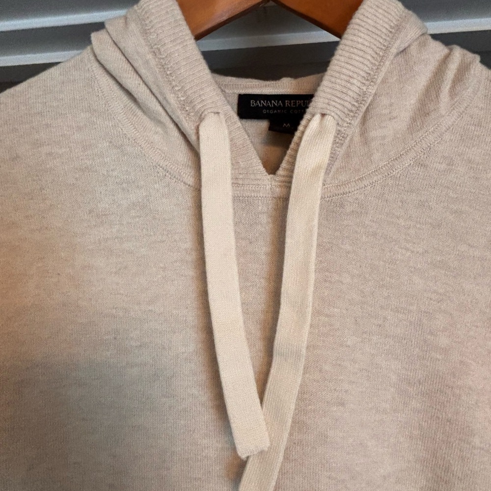 Banana Republic Light Tan Hoodie - Picture 4 of 5